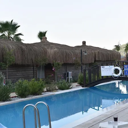 Sahra Su Village & 4* Öludeniz