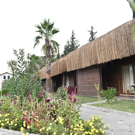 Sahra Su Village & Hotell 4*