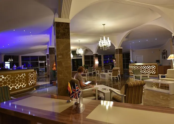 Sahra Su Village & Hotel