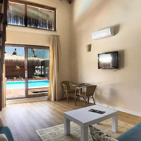 Hotel Sahra Su Village & 4*