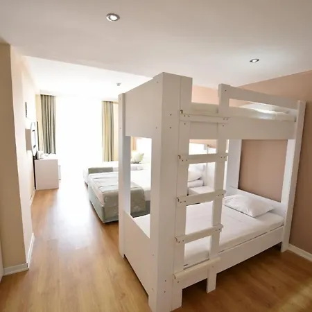 Sahra Su Village & מלון