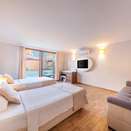 Sahra Su Village & מלון 4*