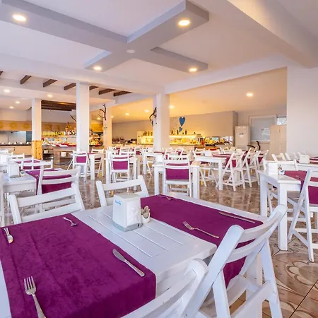 Sahra Su Village & מלון 4*