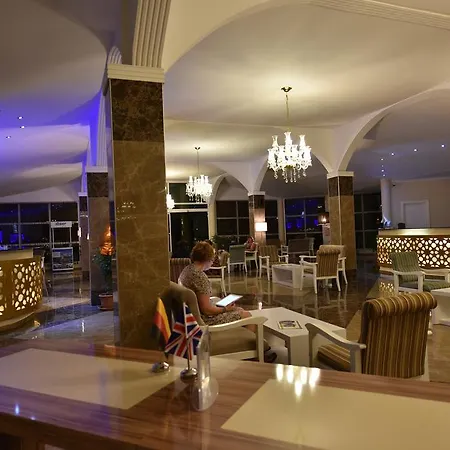 Sahra Su Village & Hotel