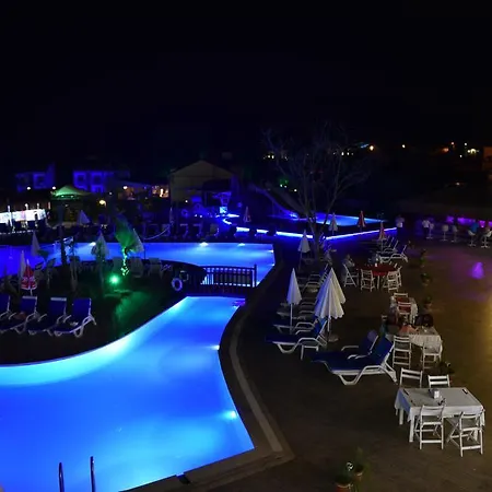 Sahra Su Village & 4* Ölüdeniz