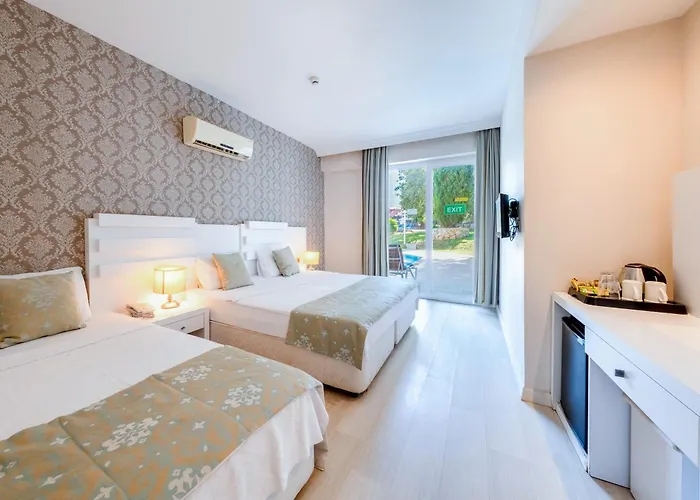 Отель Sahra Su Village & 4*