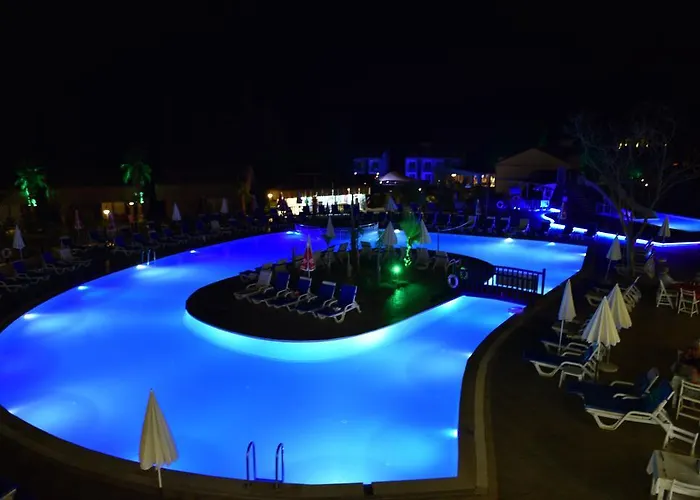 Hotel Sahra Su Village & 4*
