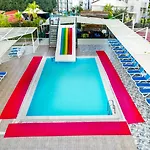 Sahra Su Village & Hotel Oludeniz