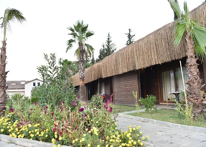 Sahra Su Village & Hotell 4*