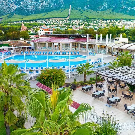 Sahra Su Village & Hotel